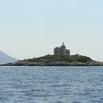 Sunrise Διαμέρισμα *