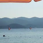 Sunrise Διαμέρισμα *